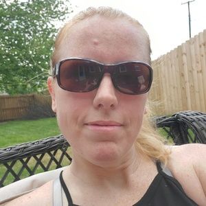 Meet your Posher, Brandy